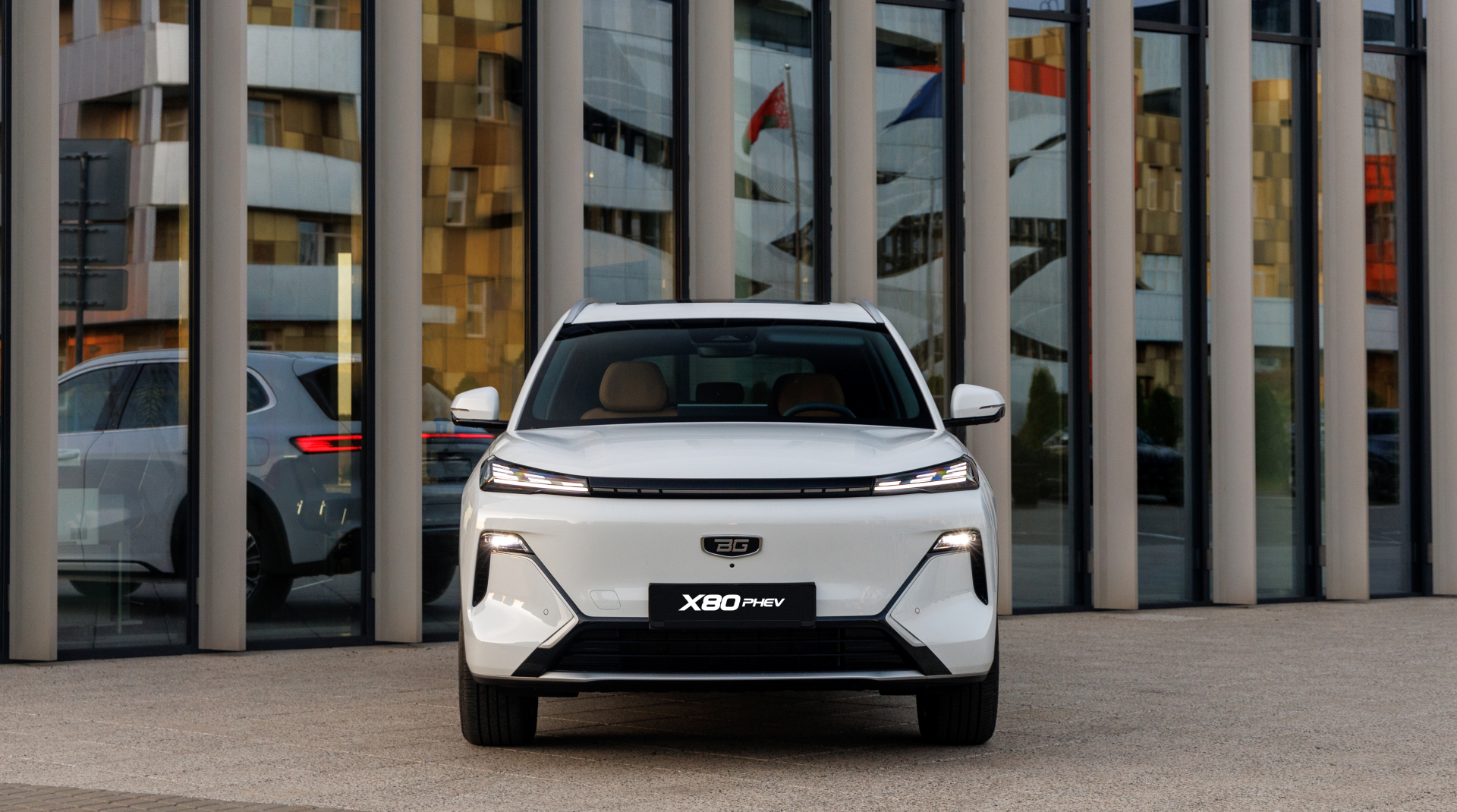 X80 PHEV